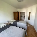 Mala Kala Διαμέρισμα Πόρετς